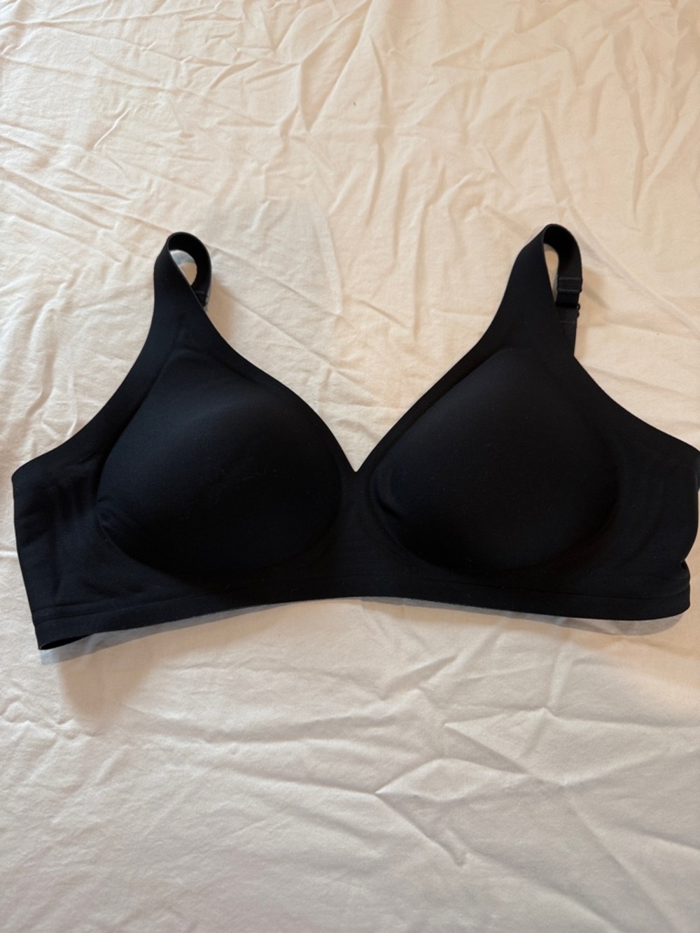 Everyday Seamless Wireless Bra - Black